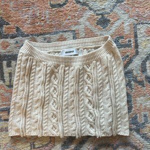 NWOT - Danielle Guizio Mini Skirt - Cream Wool Cable Knit 50% Wool - Small